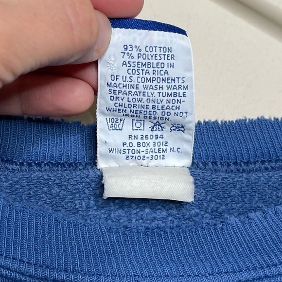 Vintage Champion Crewneck Sweatshirt - Picture 4 of 9